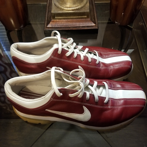 WOMEN'S LEATHER NIKE GOLF SHOES SZ.10.5 NARROW - Picture 3 of 6